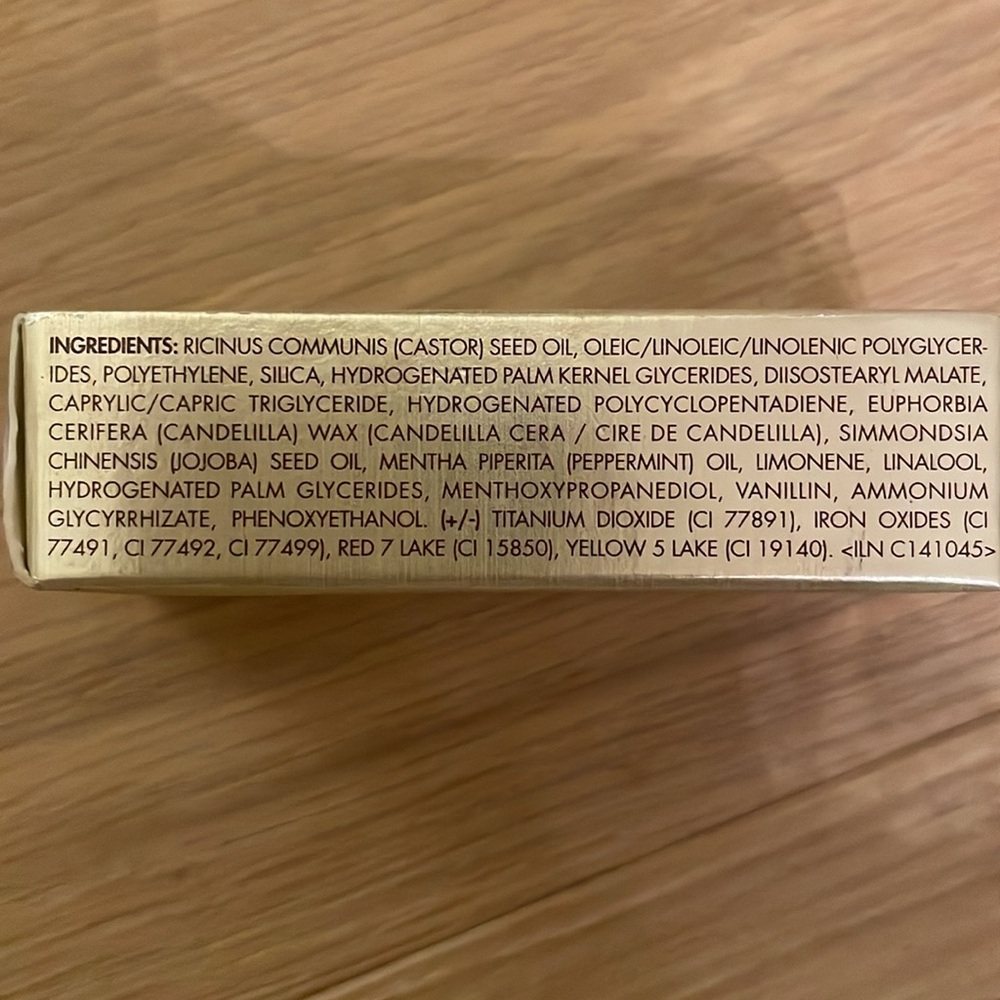 NIB STILA color balm Lipstick / Lip Balm- MEG - Picture 5 of 5